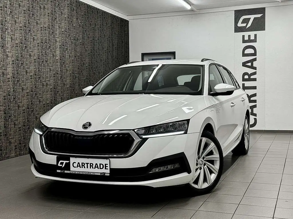 Photo 1 : Skoda Octavia 2022 Hybrid