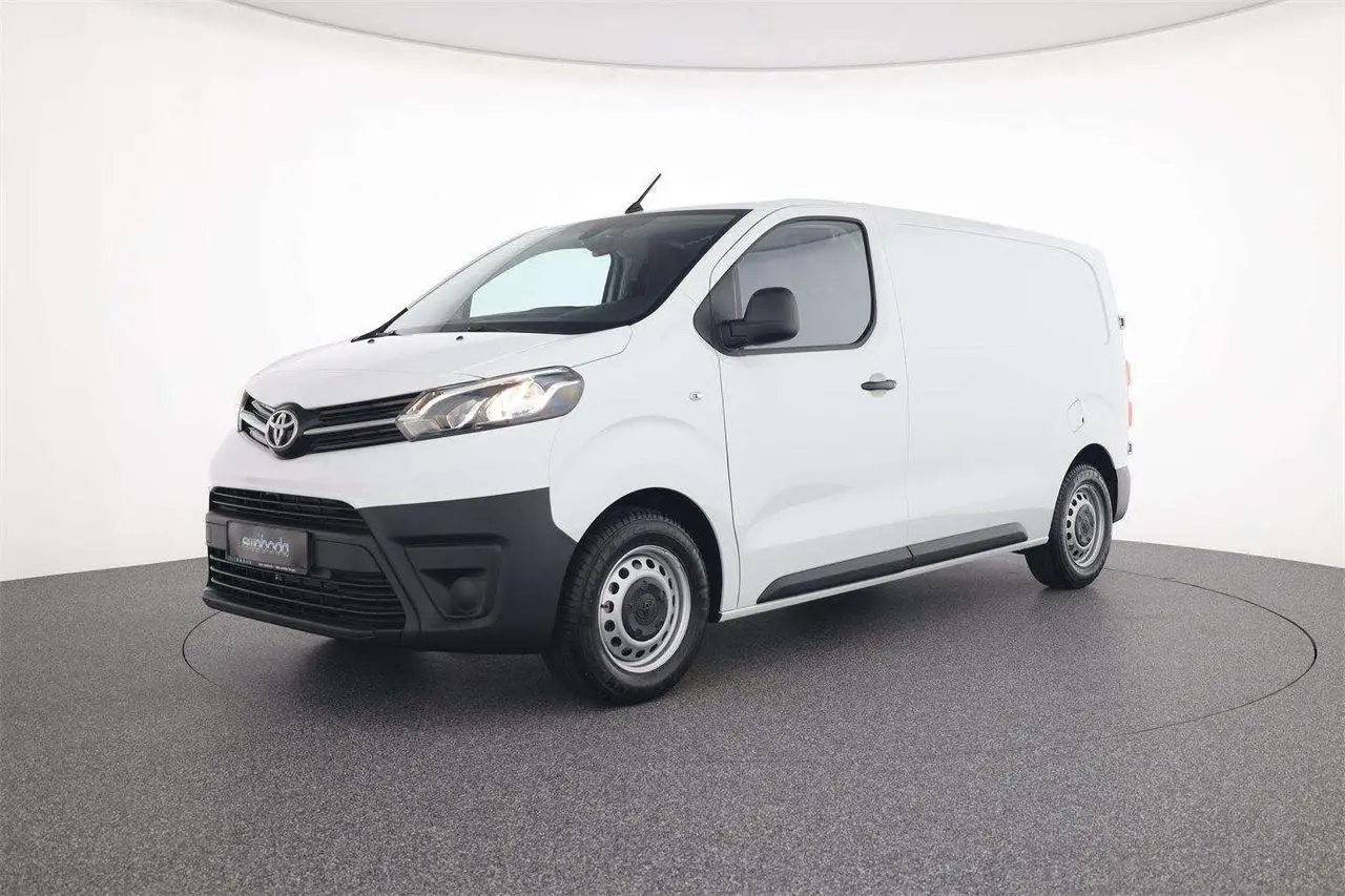 Photo 1 : Toyota Proace 2024 Diesel