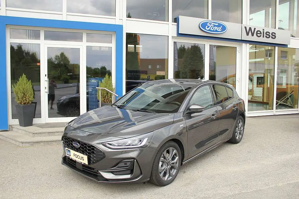 Photo 1 : Ford Focus 2024 Petrol