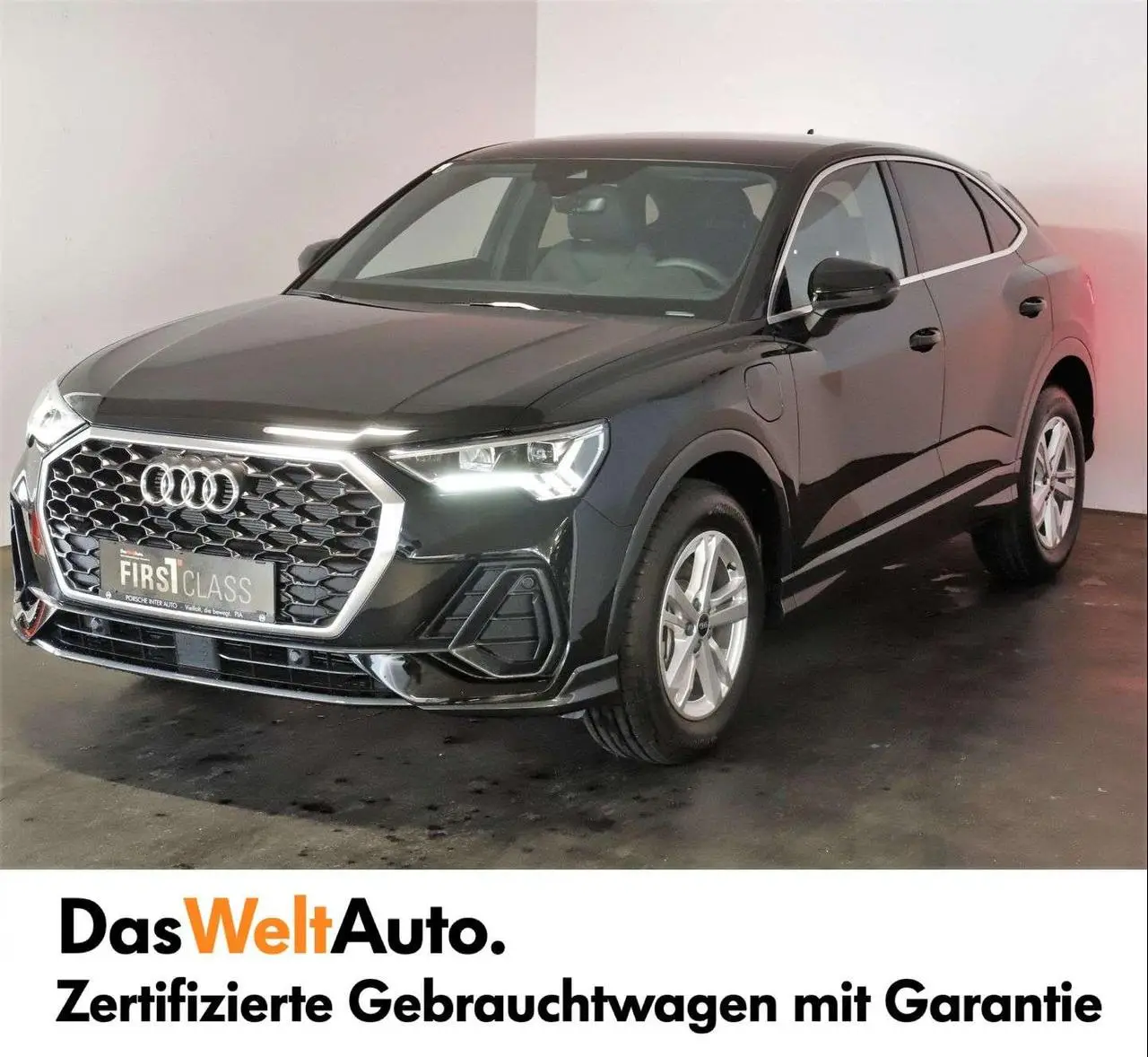 Photo 1 : Audi Q3 2024 Hybrid