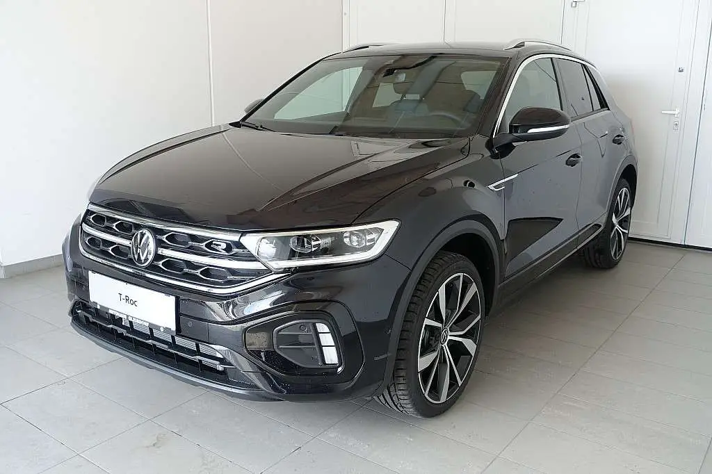 Photo 1 : Volkswagen T-roc 2023 Petrol