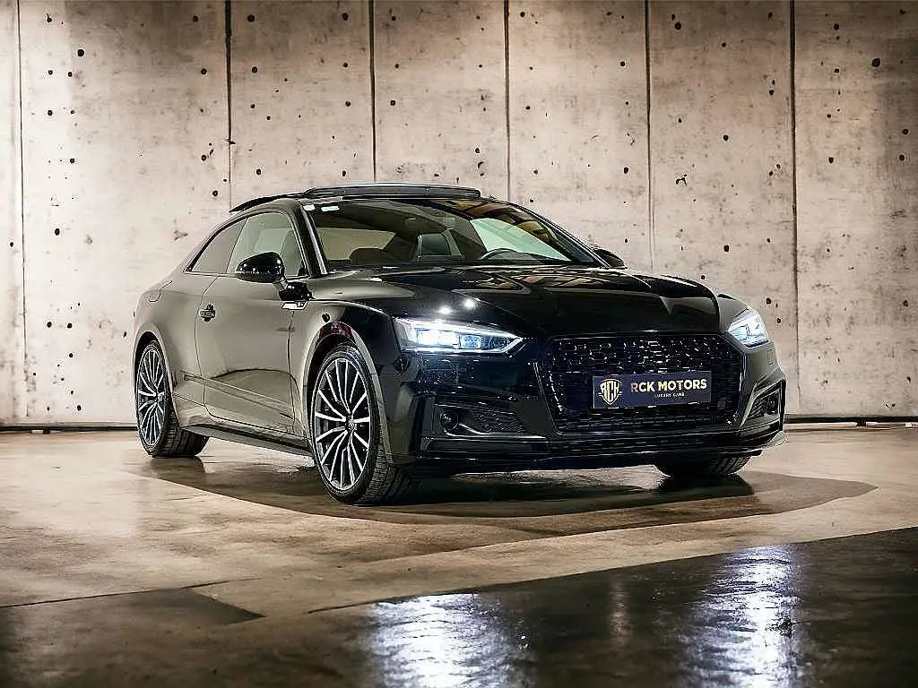 Photo 1 : Audi A5 2018 Diesel