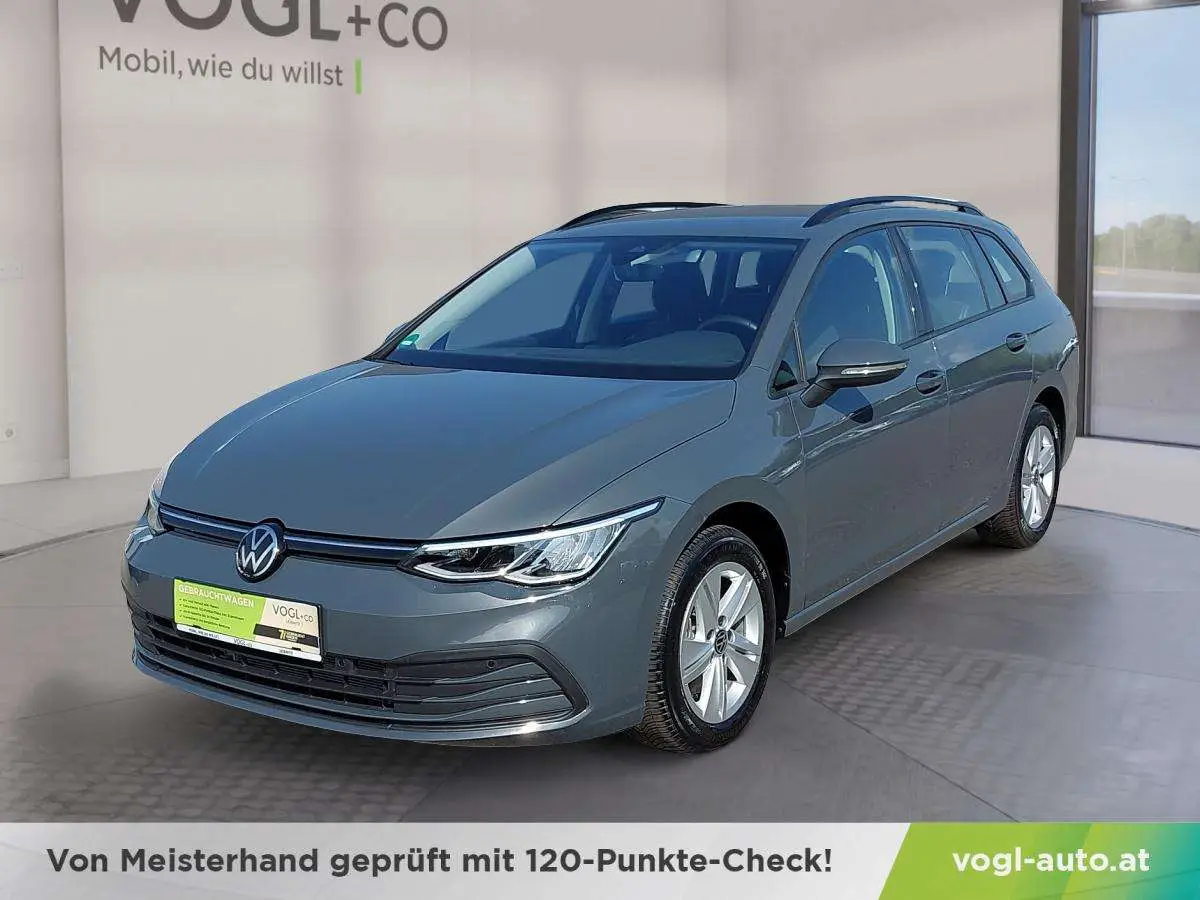 Photo 1 : Volkswagen Golf 2022 Petrol