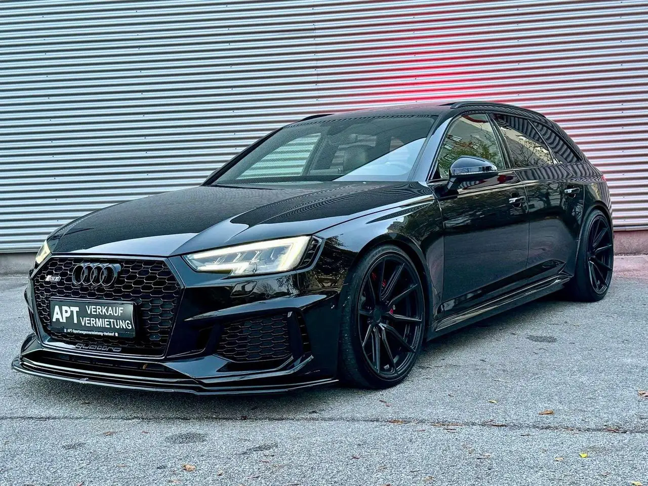 Photo 1 : Audi Rs4 2018 Essence