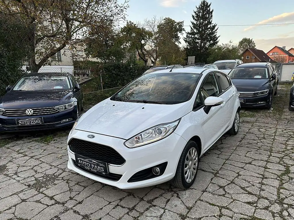 Photo 1 : Ford Fiesta 2017 Essence