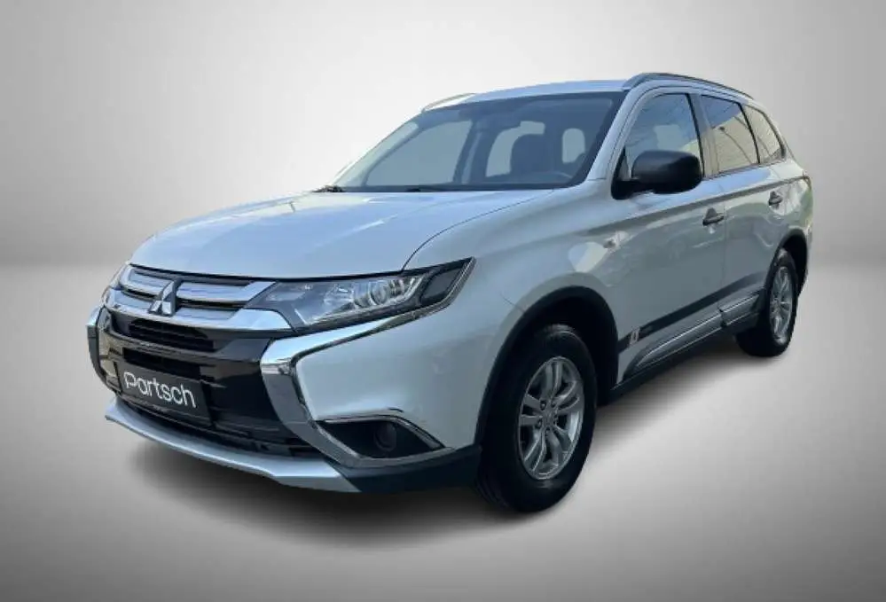 Photo 1 : Mitsubishi Outlander 2017 Essence