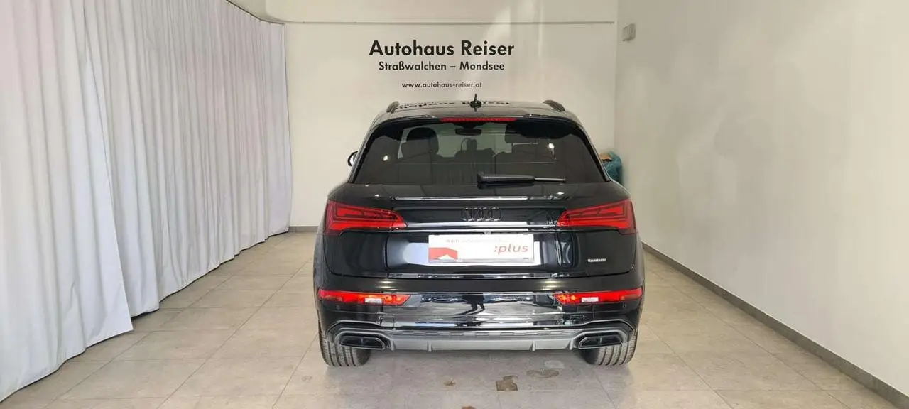 Photo 1 : Audi Q5 2023 Diesel