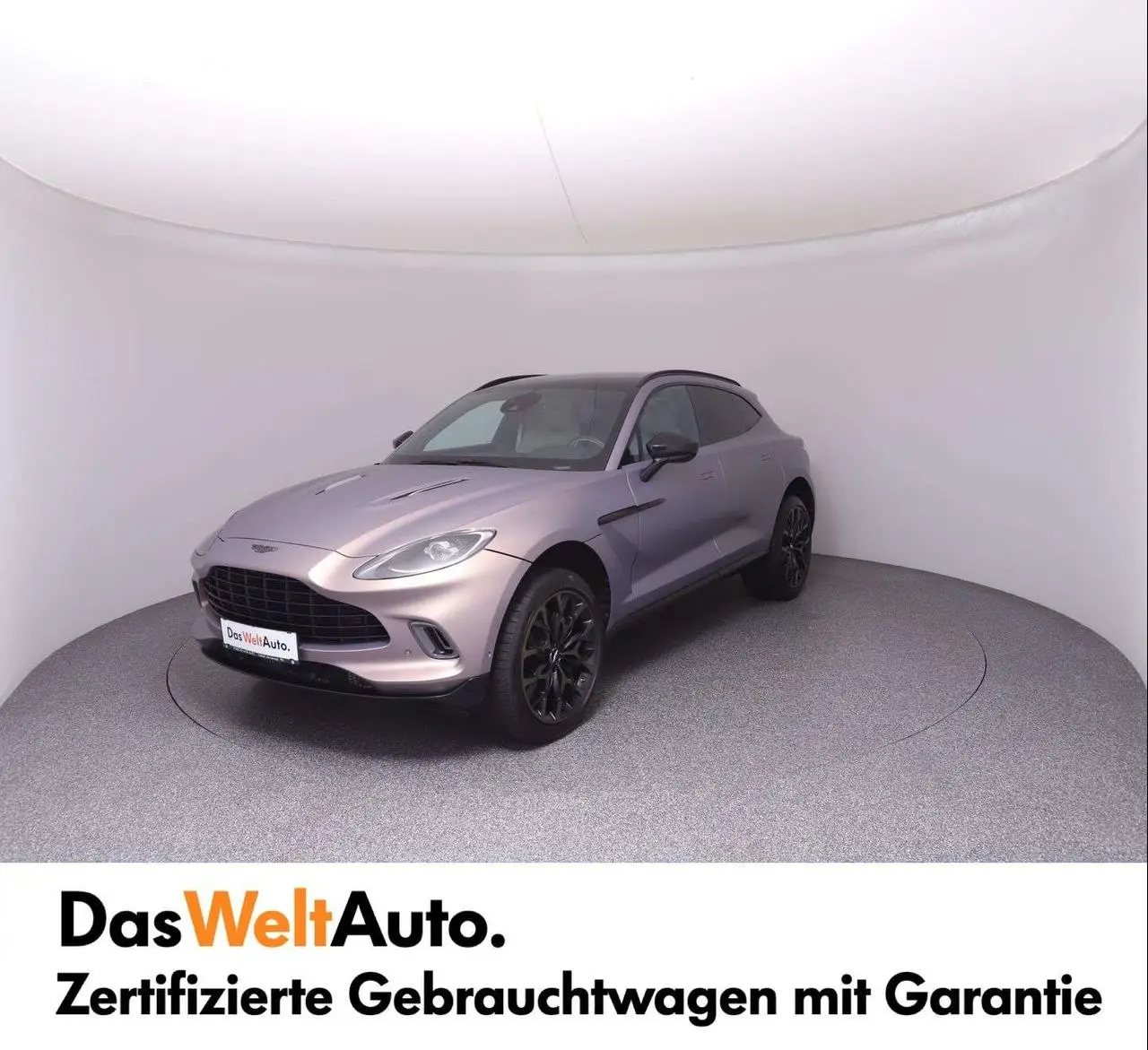 Photo 1 : Aston Martin Dbx 2021 Essence