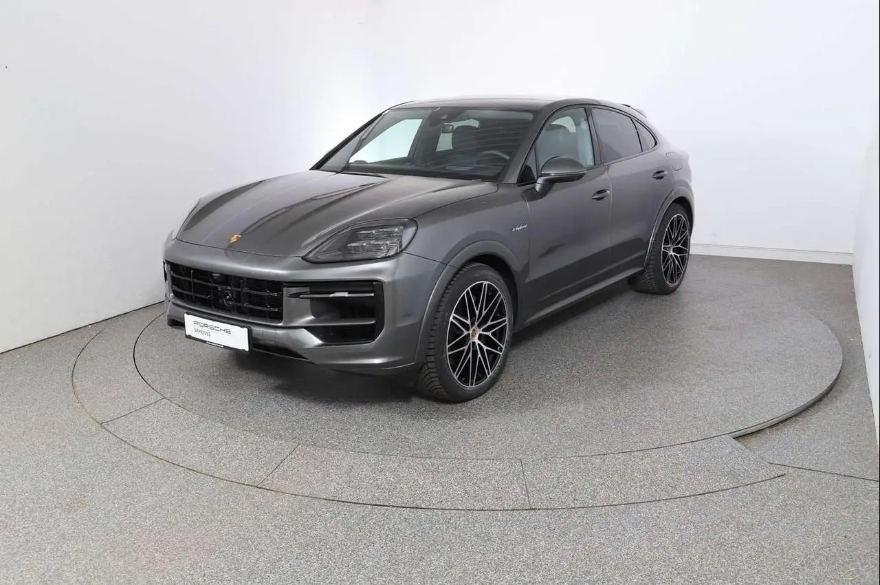 Photo 1 : Porsche Cayenne 2024 Hybride