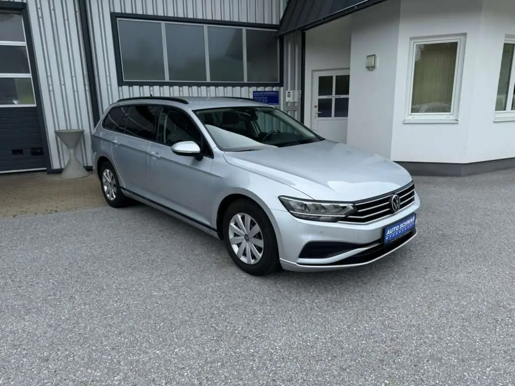 Photo 1 : Volkswagen Passat 2021 Diesel