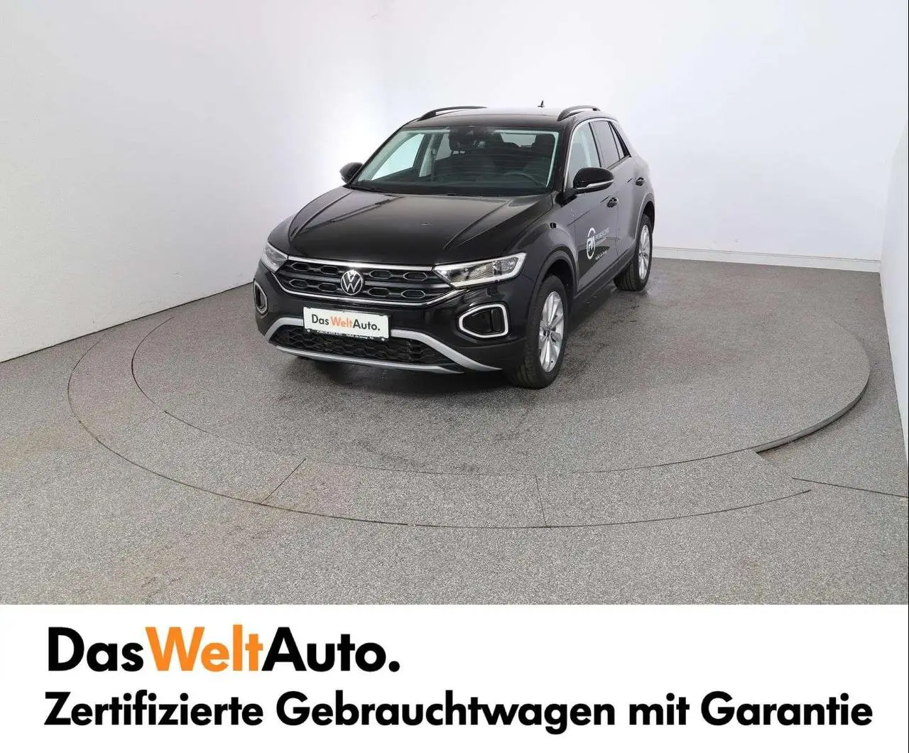 Photo 1 : Volkswagen T-roc 2024 Petrol