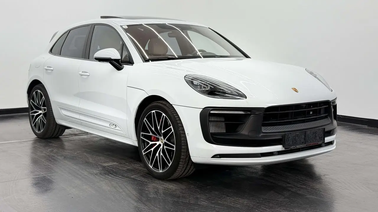 Photo 1 : Porsche Macan 2023 Essence