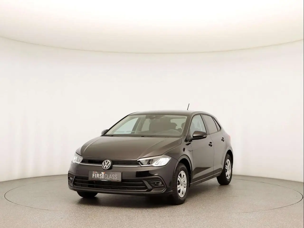 Photo 1 : Volkswagen Polo 2024 Petrol