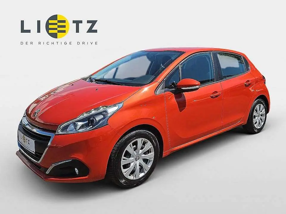 Photo 1 : Peugeot 208 2016 Petrol