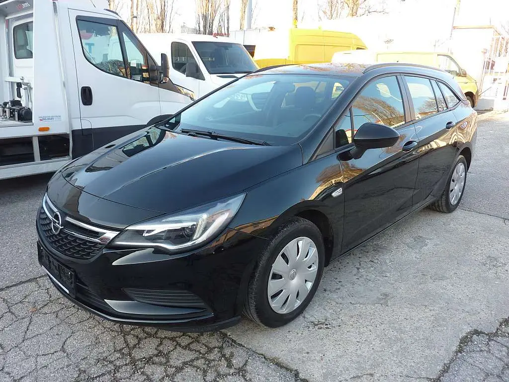 Photo 1 : Opel Astra 2019 Diesel