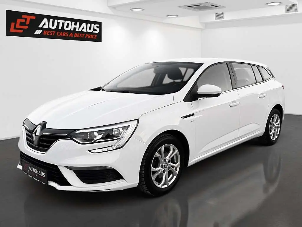 Photo 1 : Renault Megane 2019 Essence