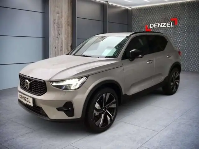 Photo 1 : Volvo Xc40 2024 Essence