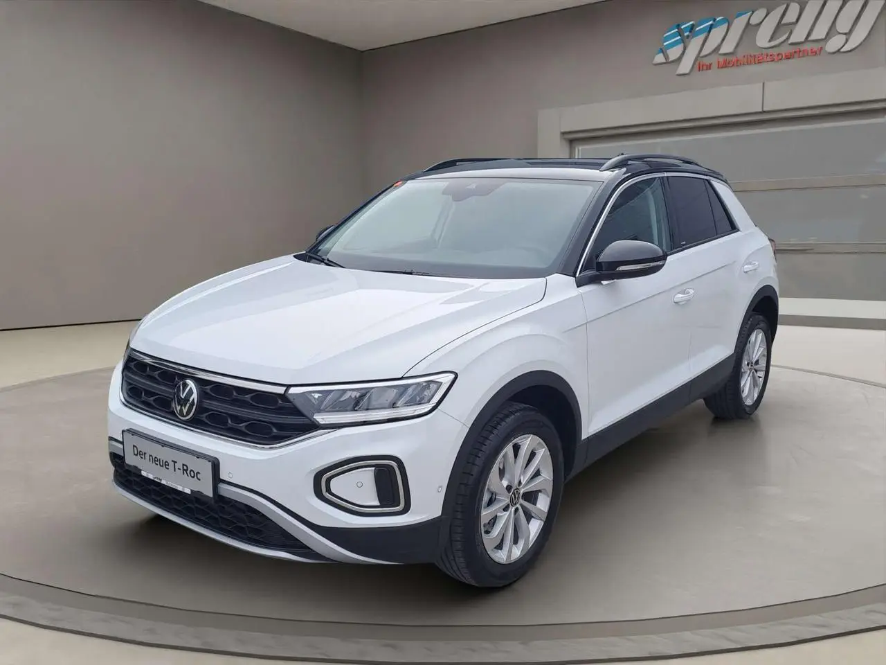 Photo 1 : Volkswagen T-roc 2024 Petrol