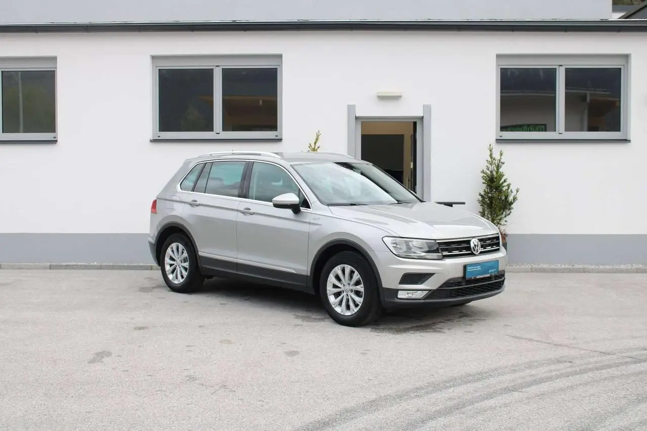 Photo 1 : Volkswagen Tiguan 2016 Essence