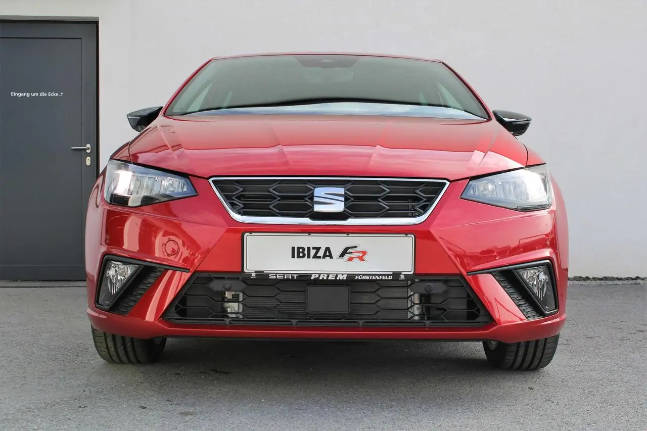 Photo 1 : Seat Ibiza 2024 Petrol