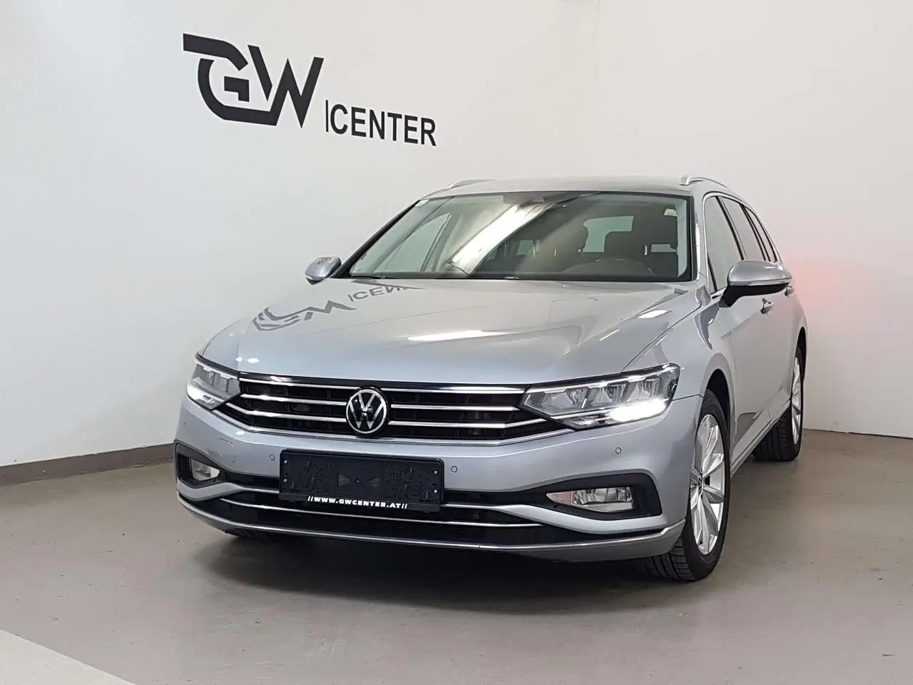 Photo 1 : Volkswagen Passat 2020 Diesel