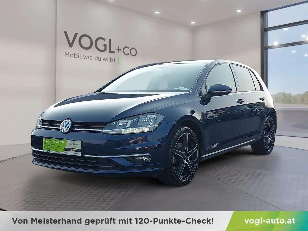 Photo 1 : Volkswagen Golf 2017 Essence