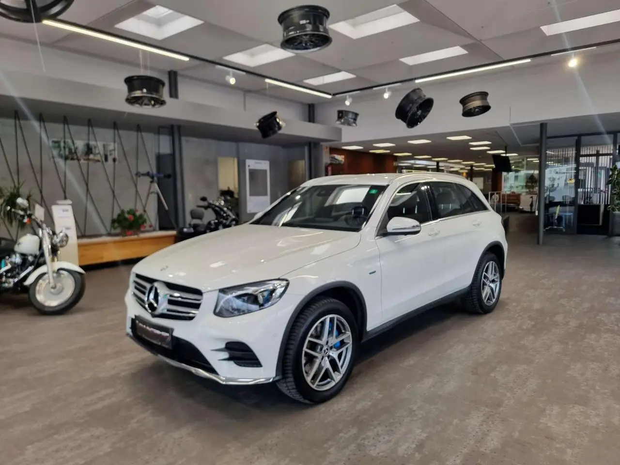 Photo 1 : Mercedes-benz Classe Glc 2017 Hybrid