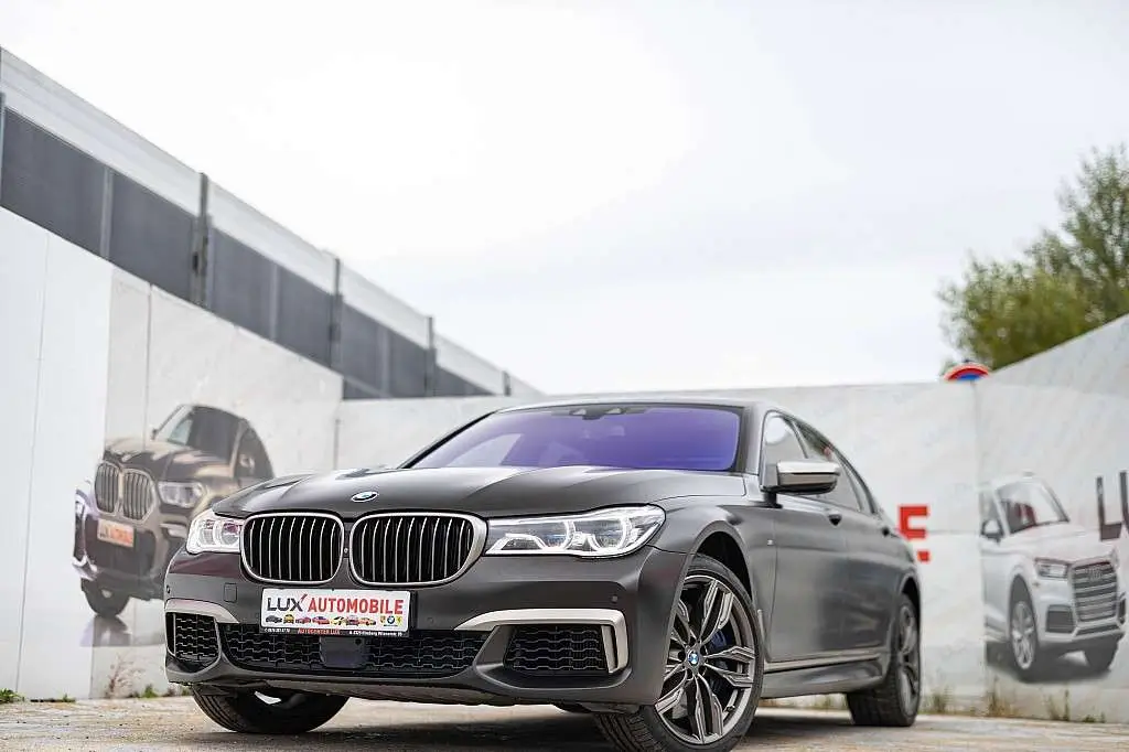 Photo 1 : Bmw Serie 7 2017 Petrol