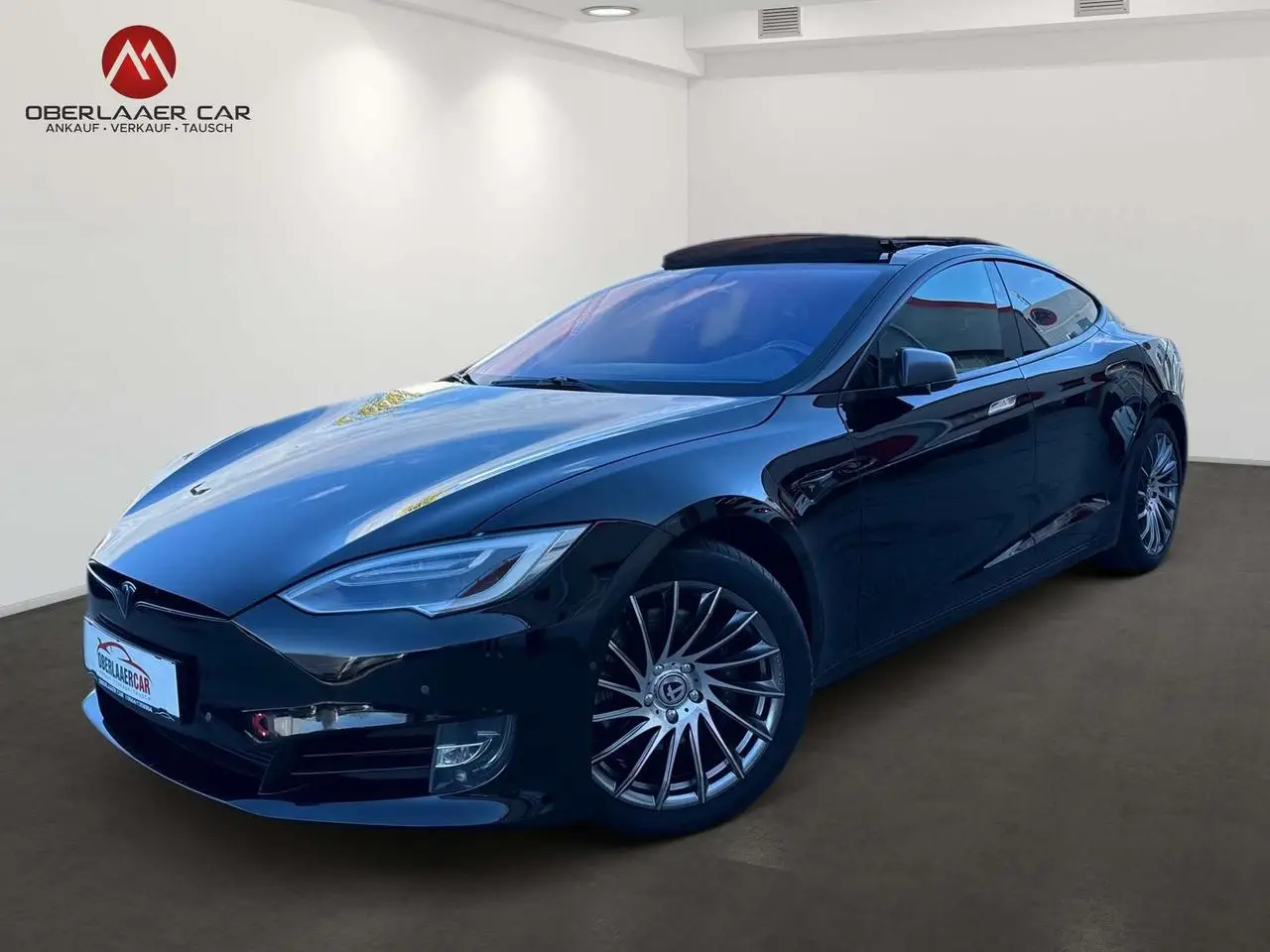 Photo 1 : Tesla Model S 2018 Électrique