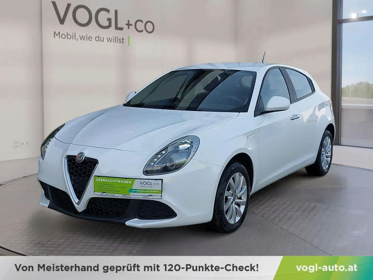 Photo 1 : Alfa Romeo Giulietta 2021 Petrol