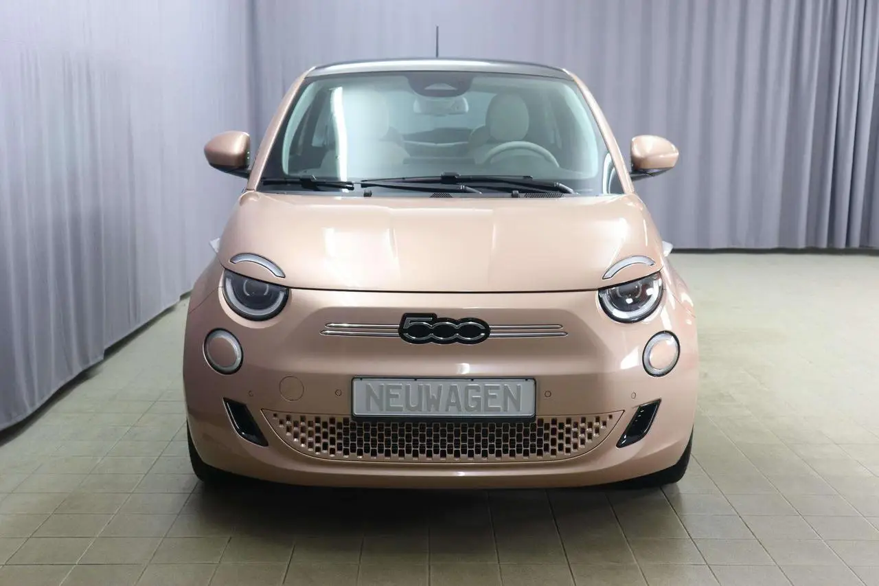 Photo 1 : Fiat 500 2024 Électrique