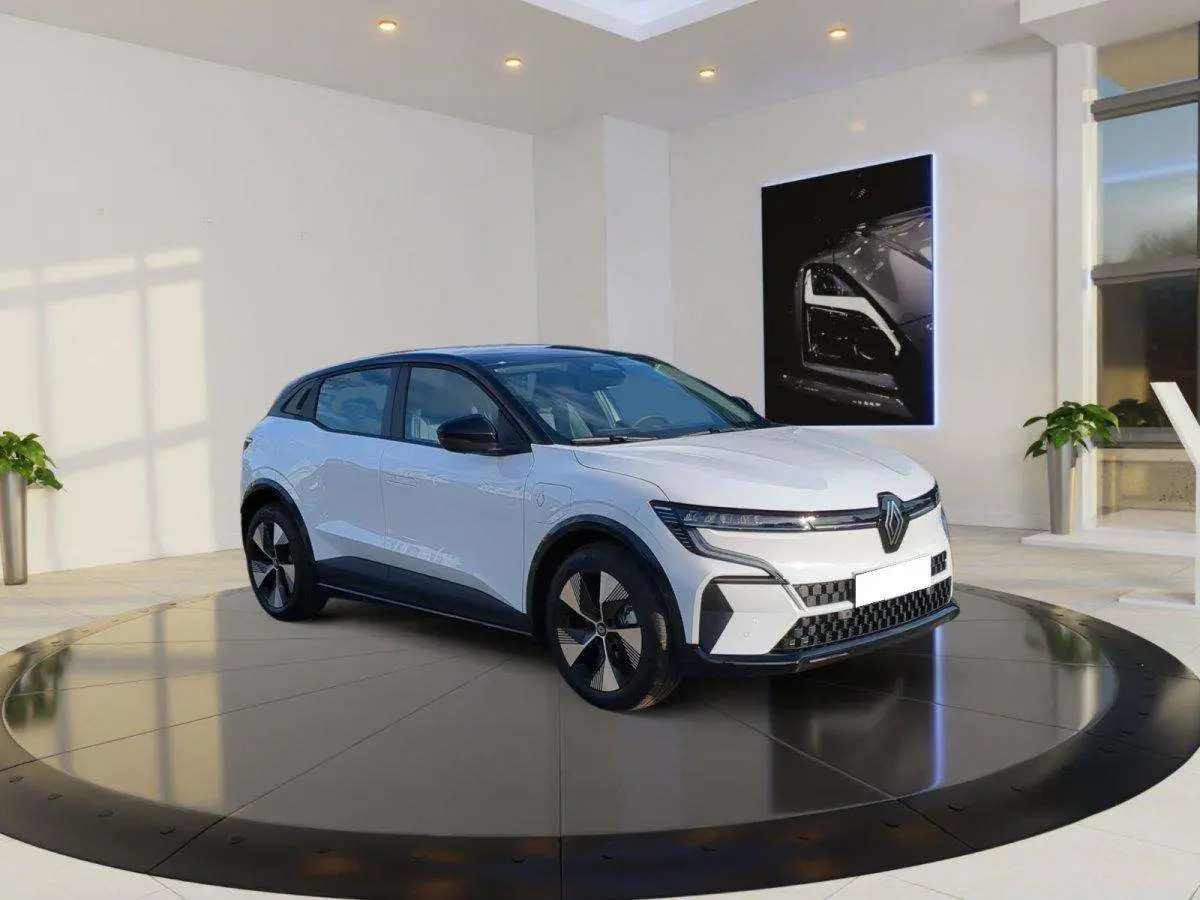 Photo 1 : Renault Megane 2022 Electric