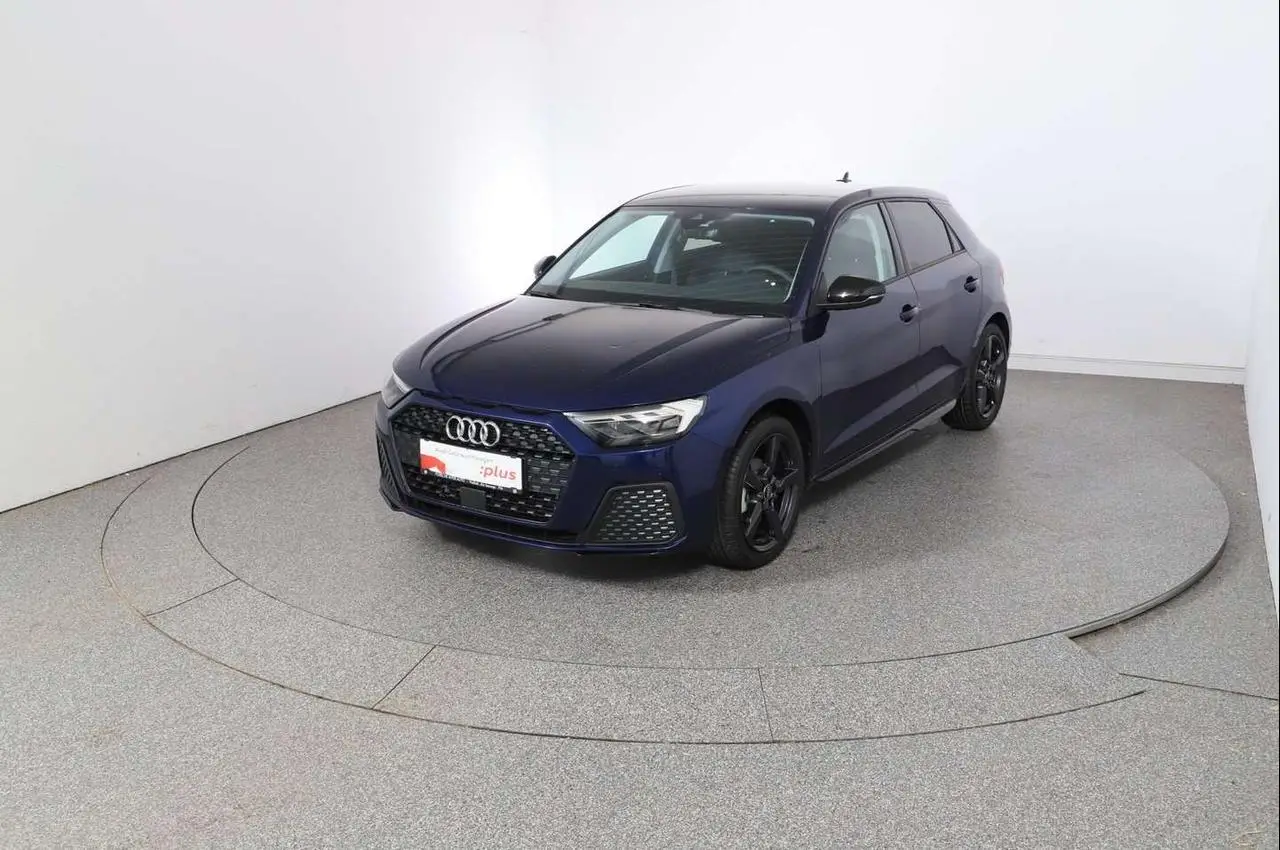 Photo 1 : Audi A1 2024 Essence