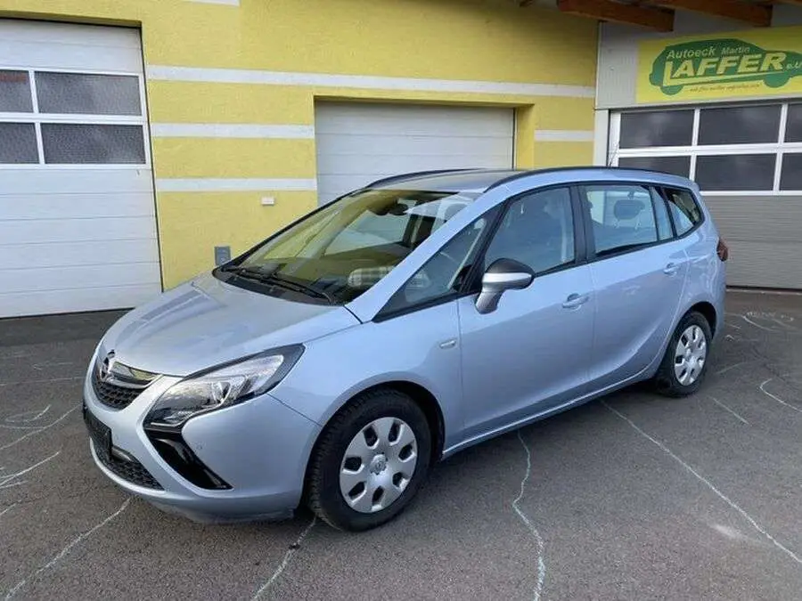 Photo 1 : Opel Zafira 2015 Diesel