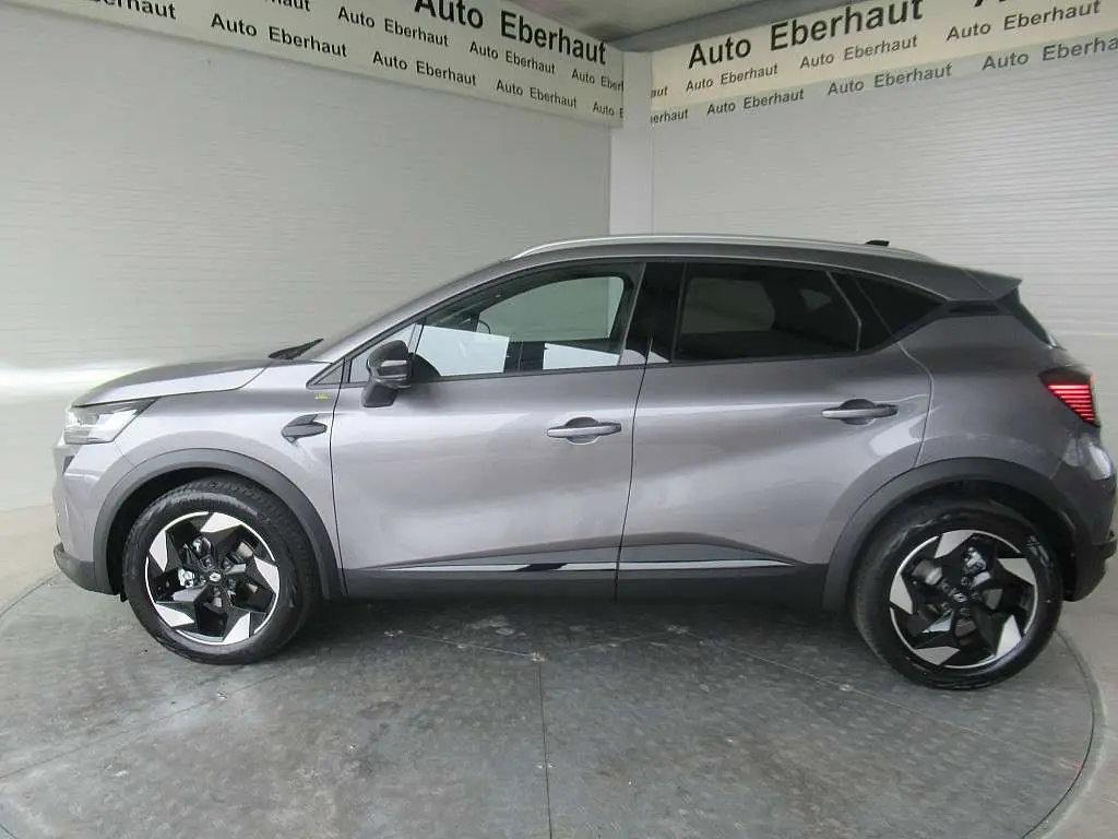 Photo 1 : Renault Captur 2024 Essence