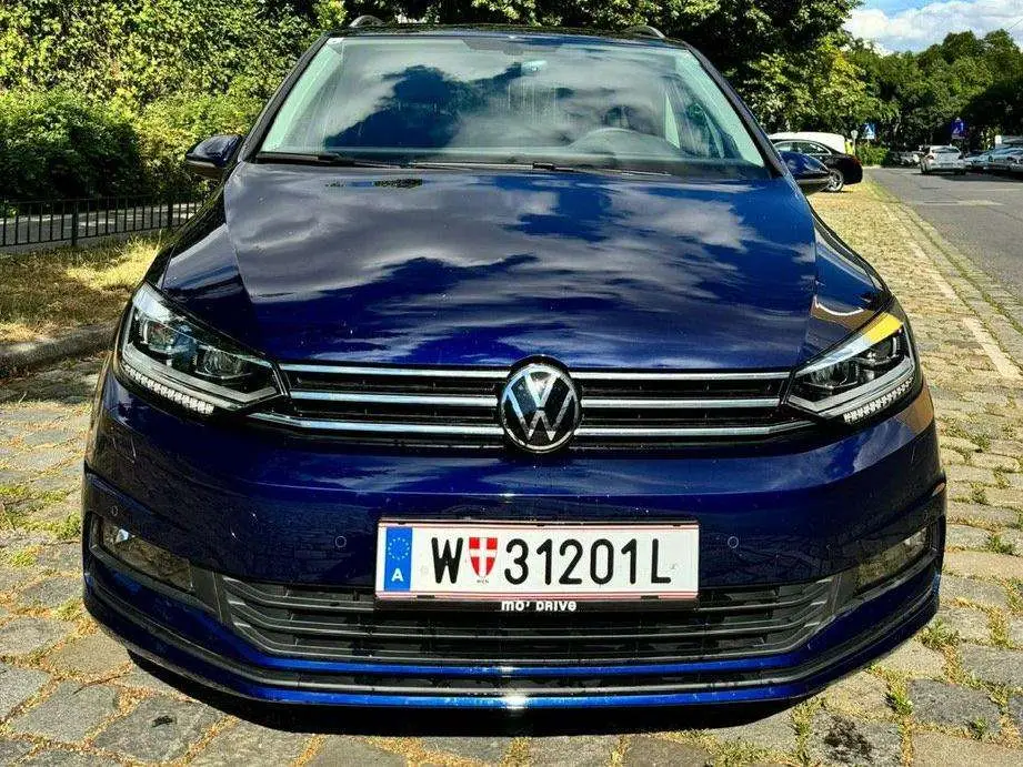 Photo 1 : Volkswagen Touran 2021 Petrol