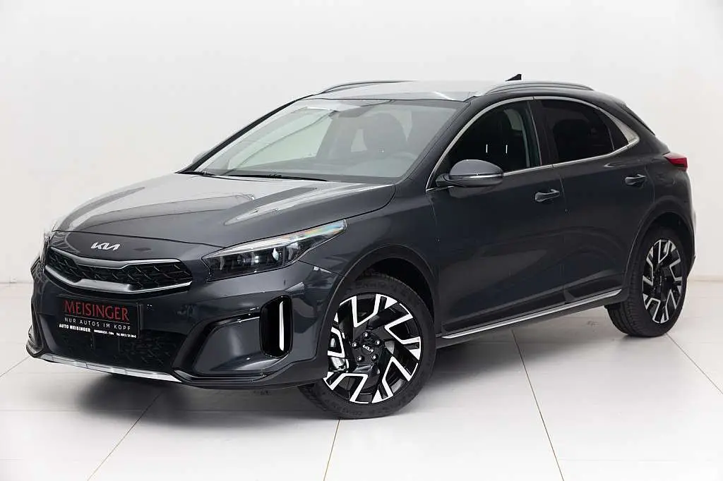 Photo 1 : Kia Xceed 2023 Petrol