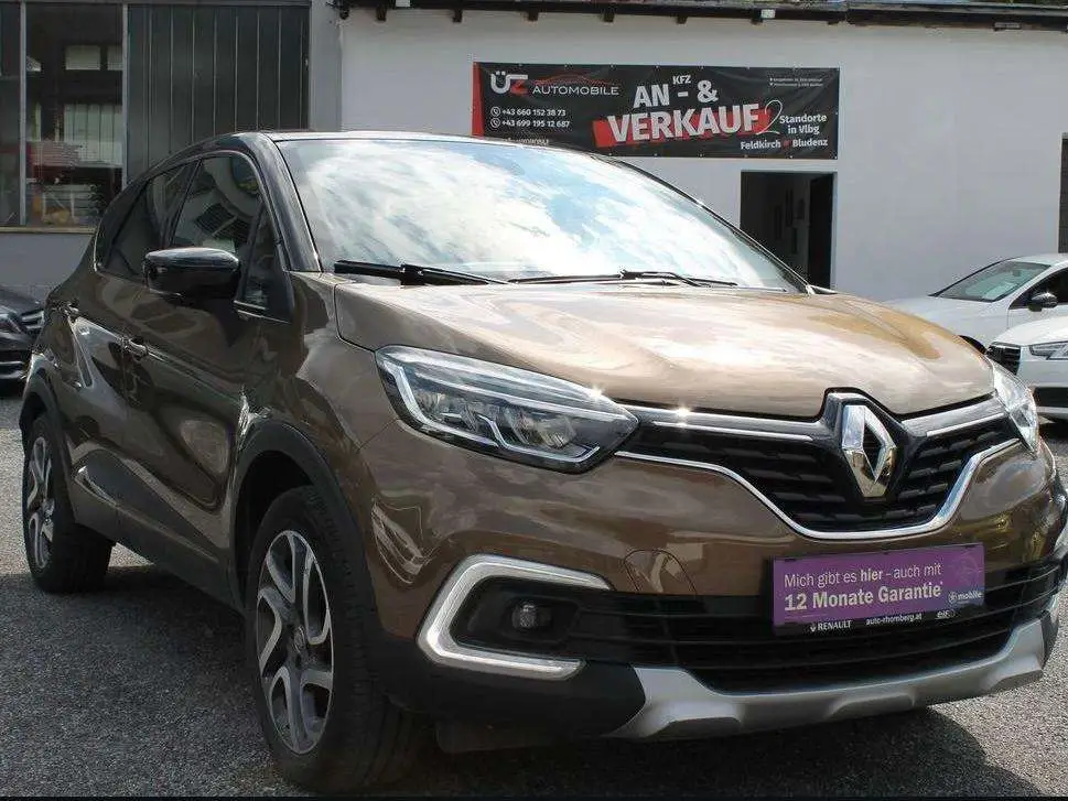 Photo 1 : Renault Captur 2017 Essence