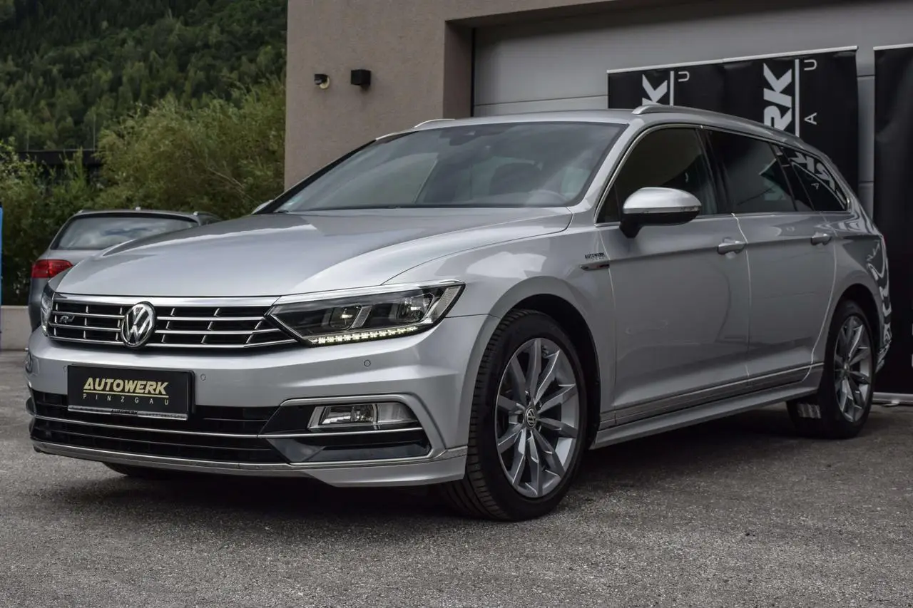 Photo 1 : Volkswagen Passat 2018 Diesel