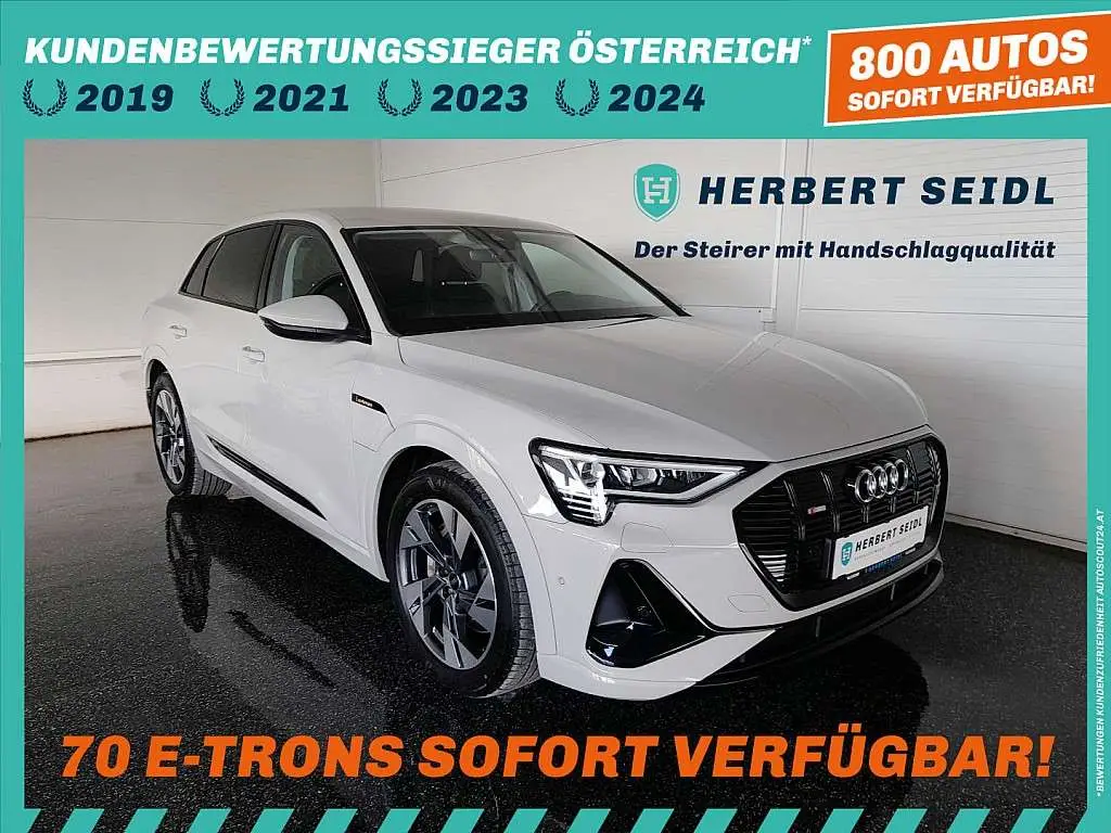 Photo 1 : Audi E-tron 2021 Électrique