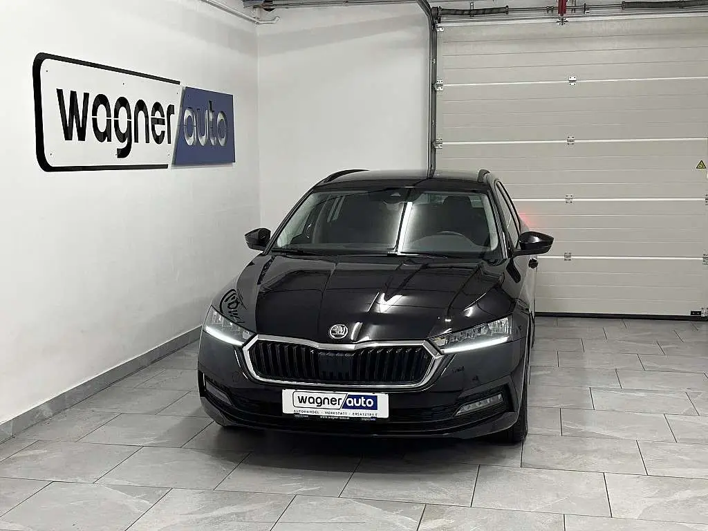 Photo 1 : Skoda Octavia 2023 Diesel