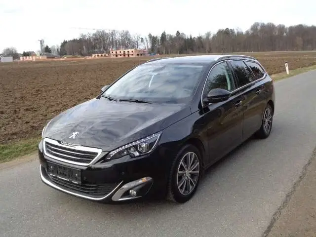 Photo 1 : Peugeot 308 2015 Diesel