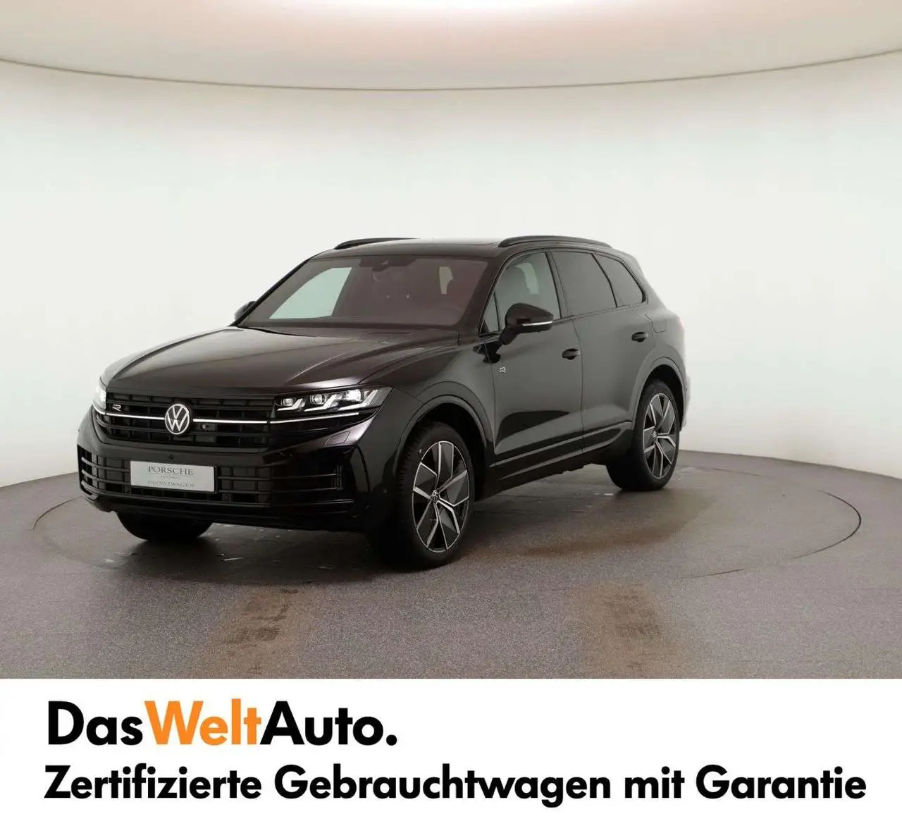 Photo 1 : Volkswagen Touareg 2023 Hybrid