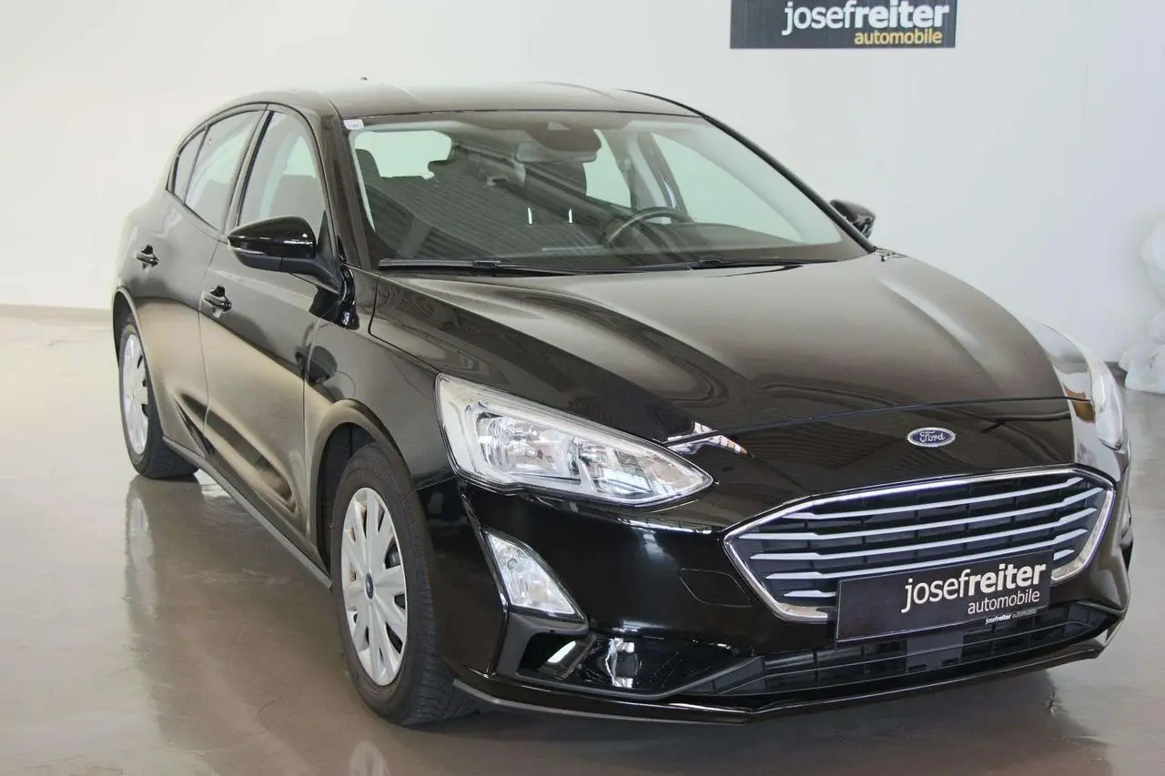 Photo 1 : Ford Focus 2019 Petrol