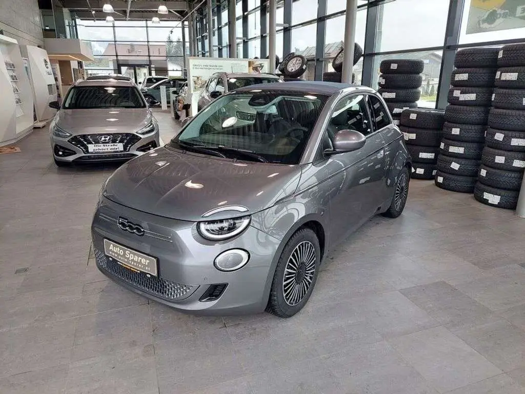 Photo 1 : Fiat 500 2021 Électrique