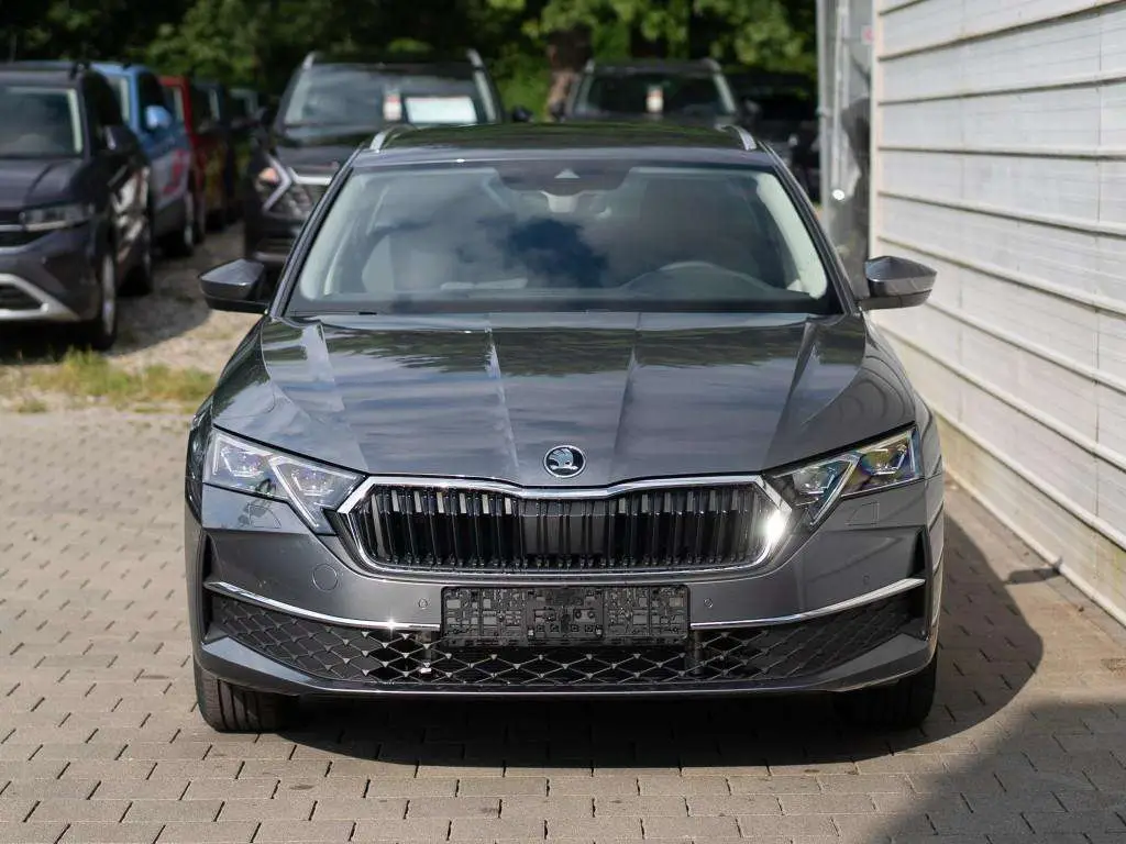 Photo 1 : Skoda Octavia 2024 Diesel