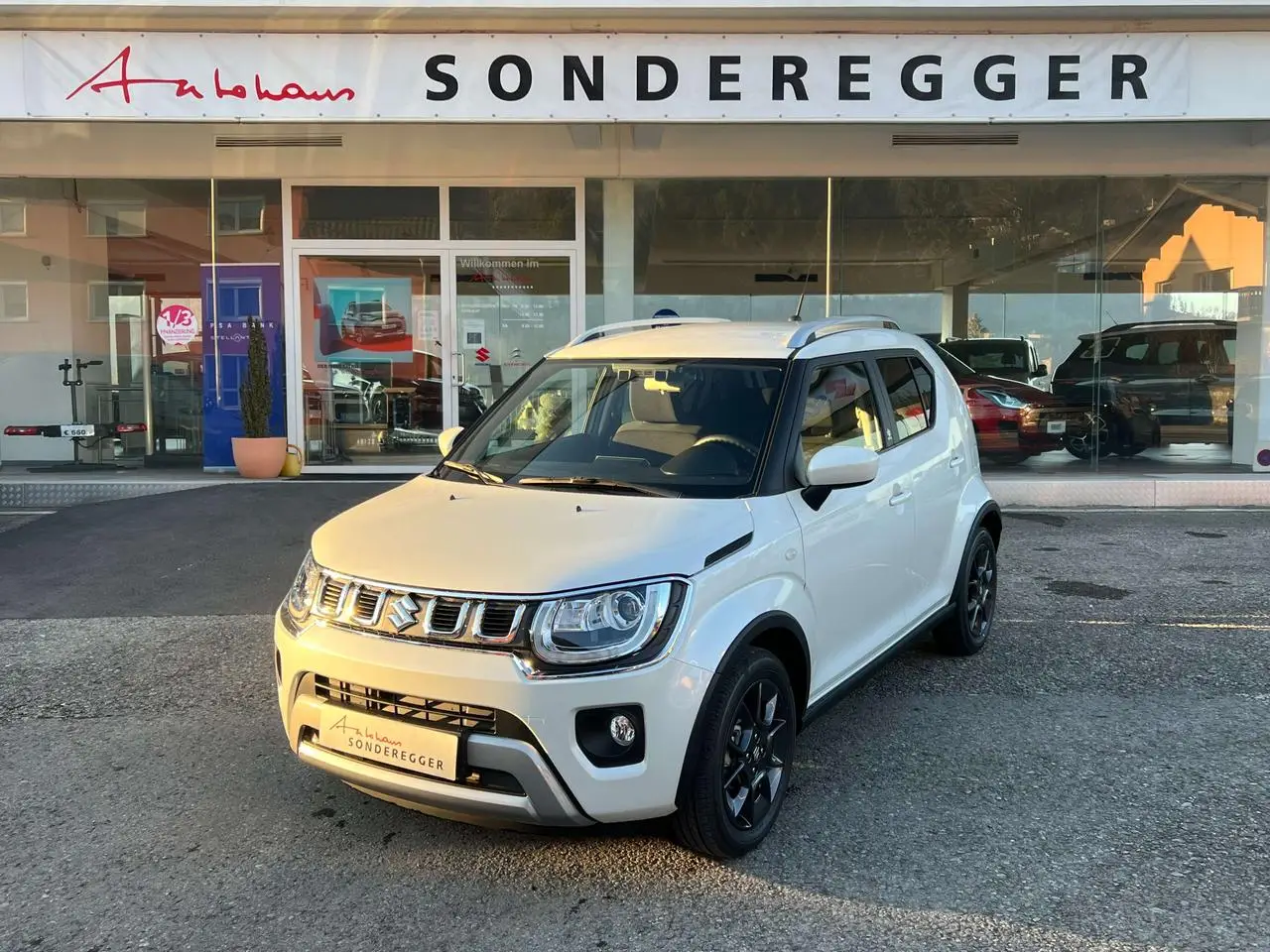 Photo 1 : Suzuki Ignis 2024 Petrol