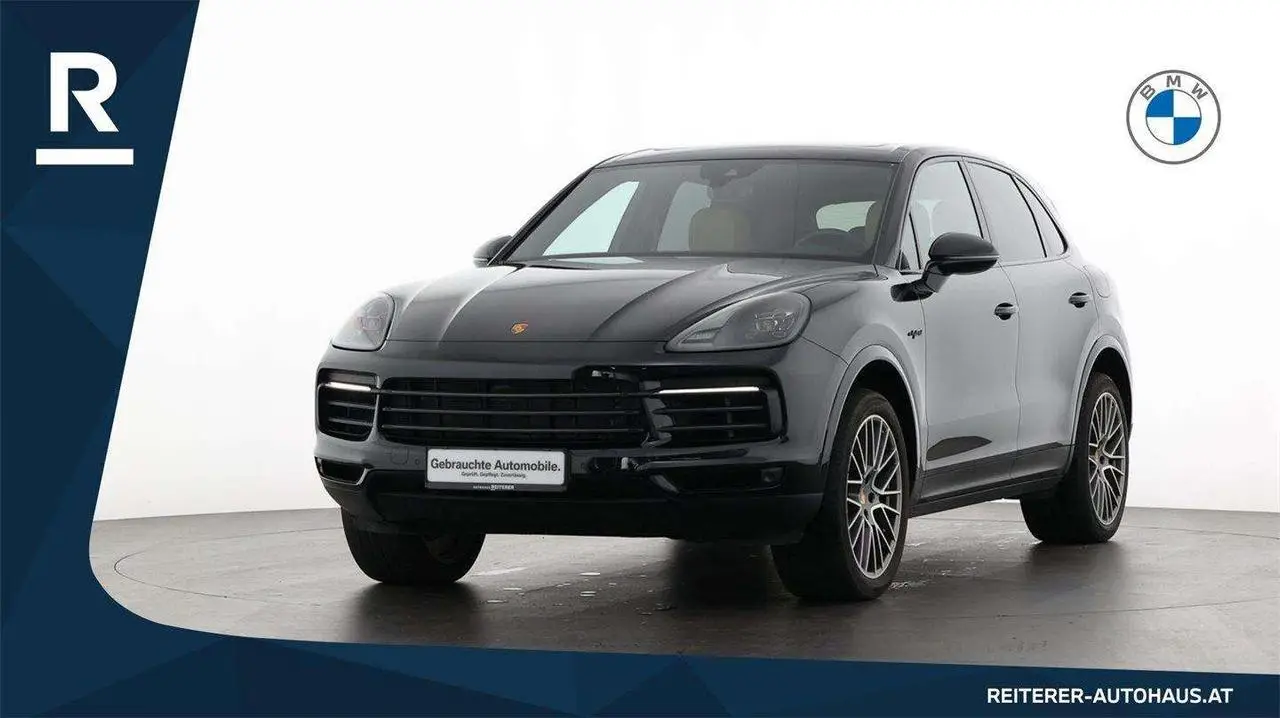 Photo 1 : Porsche Cayenne 2023 Hybrid