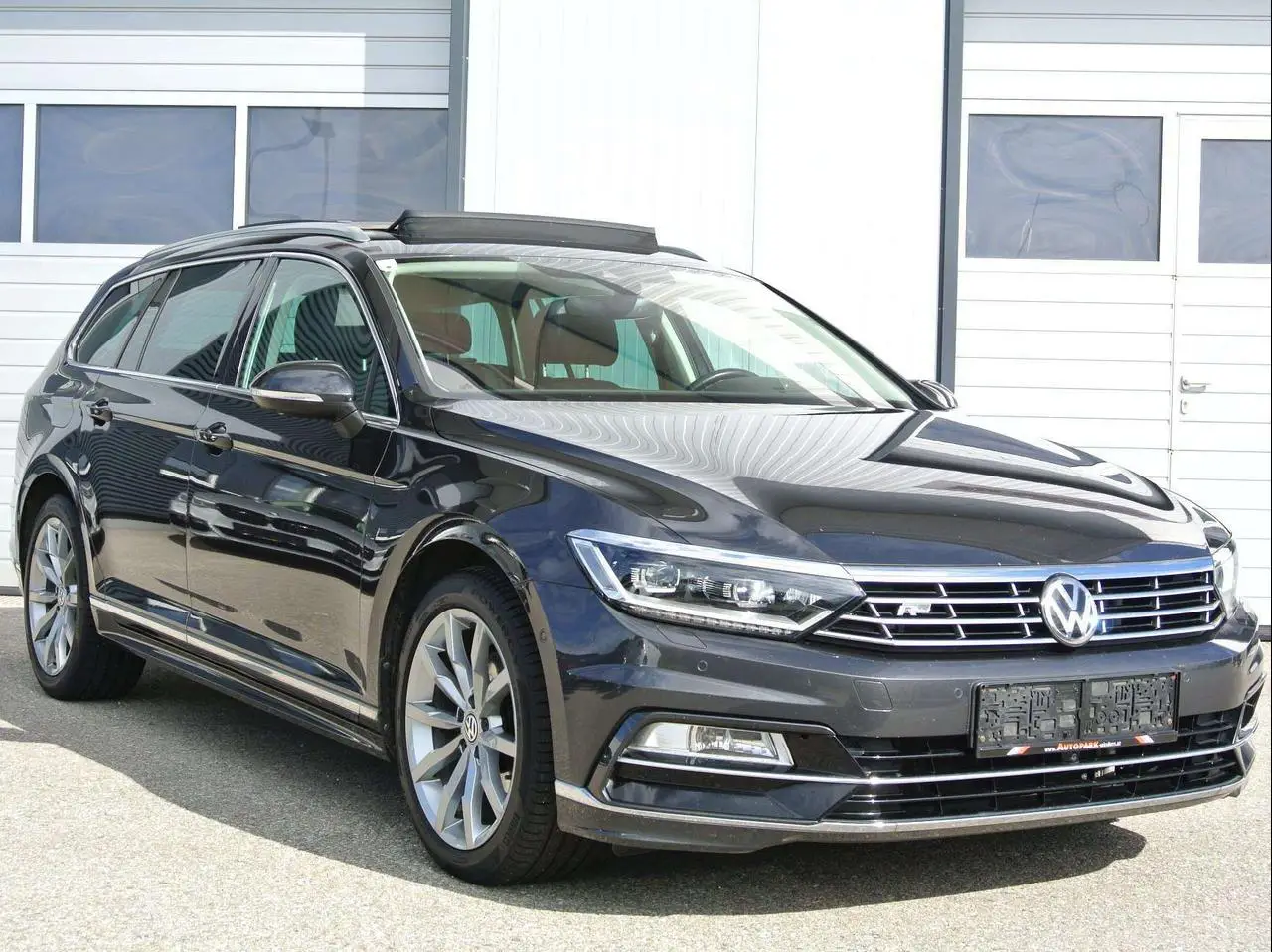 Photo 1 : Volkswagen Passat 2018 Diesel