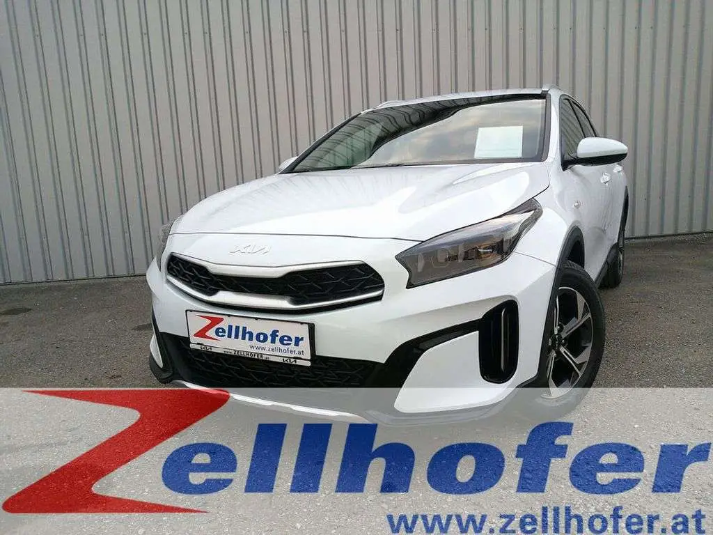 Photo 1 : Kia Xceed 2024 Essence